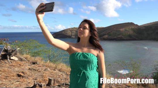 ATKGirlfriends: Kiera Winters - Hawaii 3-3 [UltraHD 4K/2160p/1.57 GB]