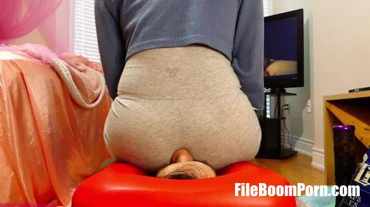FilthFetishStudios: Bossy Leah - Stinky Booty Facesitting And Farting Compilation [SD/480p/294.08 MB]