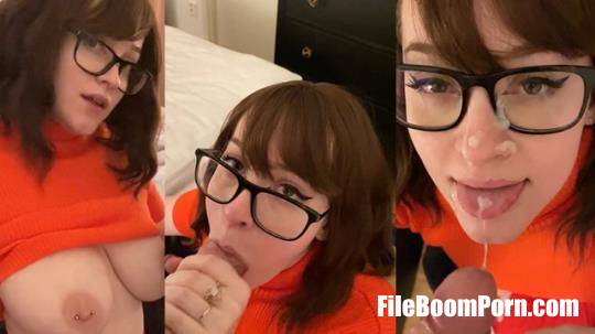Pornhub, Amadani: Jinkies! Blowjob In My Velma Cosplay [FullHD/1080p/101 MB]