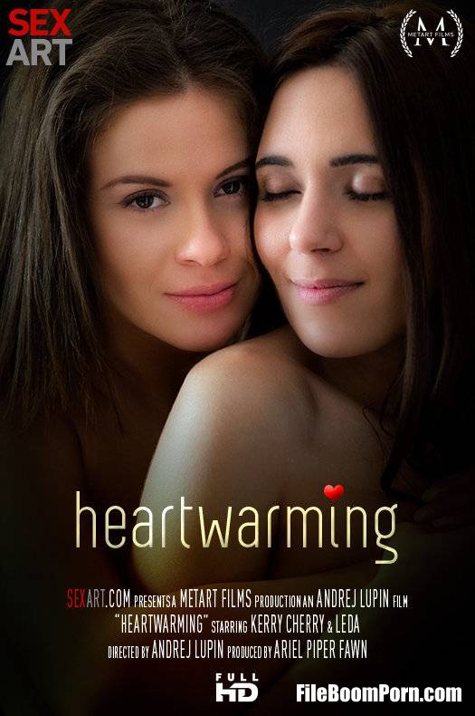 SexArt, MetArt: Kerry Cherry, Leda, Emma Brown - Heartwarming [FullHD/1080p/1.04 GB]