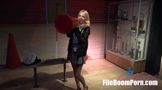 ATKGirlfriends: Kate Bloom - Virtual Vacation Las Vegas 1-3 [FullHD/1080p/2.87 GB]