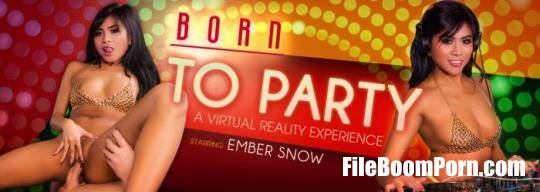 VRBangers: Ember Snow - Born to Party [UltraHD 4K/3072p/6.84 GB]