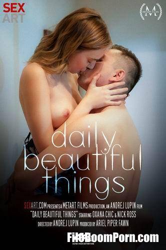 SexArt, MetArt: Oxana Chic - Daily Beautiful Things [SD/360p/293 MB]