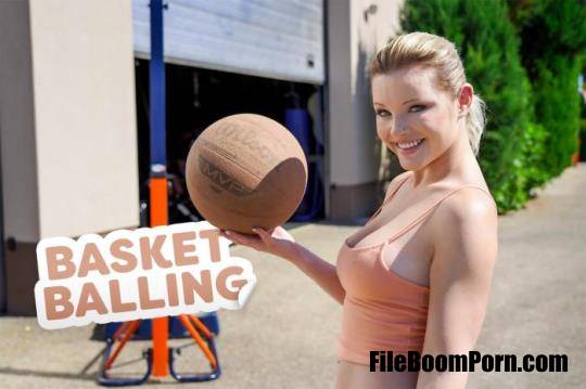 18VR: Zazie Skymm - Basket Balling [UltraHD 4K/2700p/14.2 GB]