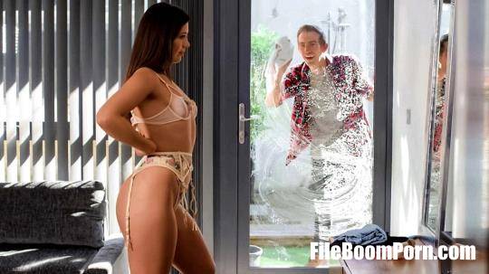 BrazzersExxtra, Brazzers: Ruby Sims - Window Teaser and the Pussy Pleaser [FullHD/1080p/885 MB]
