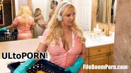 Lilly Bell, Jenna Love - MILF Makes A Threesome Power Move [FullHD/1080p/834 MB] BrazzersExxtra, Brazzers