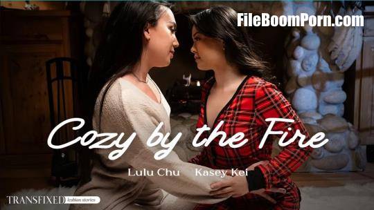 Lulu Chu, Kasey Kei - Cozy by the Fire [FullHD/1080p/1.25 GB]