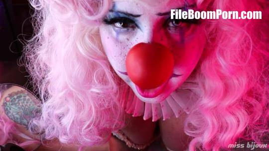 Mistress Bijoux - Clown Coughs [FullHD/1080p/901.18 MB]