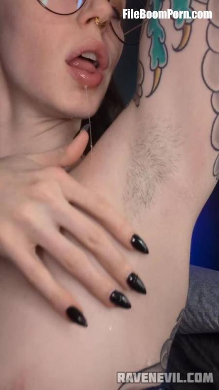 Raven Evil - Hairy Armpit Worship JOI [UltraHD/1920p/431.59 MB]