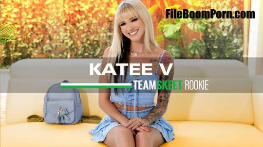 ShesNew, TeamSkeet: Katee V - From Country Girl to Porn Star [UltraHD 4K/2160p/2.48 GB]