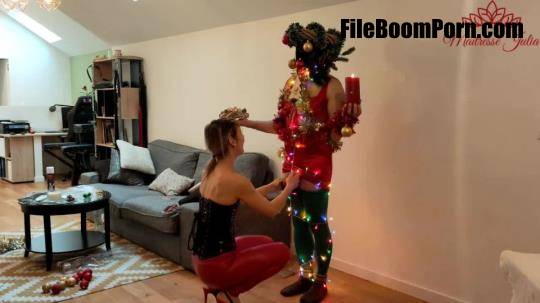 Clips4sale: Maitresse Julia and his slave wish you a Merry Christmas [HD/720p/124.64 MB]