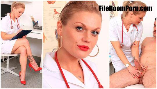 Angella Luxxx - Blonde Euro MILF nurse Melita is extracting semen [HD/720p/1.06 GB]