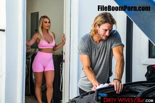 DirtyWivesClub, NaughtyAmerica: Andi Avalon - Blonde hotwife Andi Avalon pays her mechanic with pussy [SD/480p/412 MB]