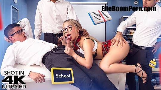 Gatita - New Hot Student [FullHD/1080p/621 MB]