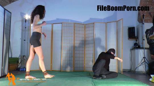 Fightingdream: Daphne Fingers Strikes Selfdefense Lesson [FullHD/1080p/406.2 MB]