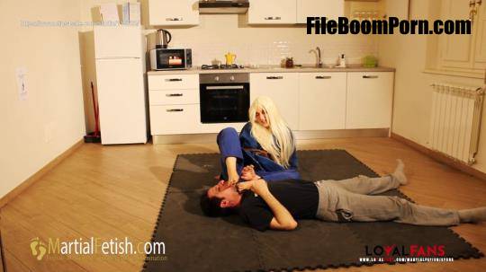 MartialFetish: Roxane - Blue Gi Beatdown Foot Domination [FullHD/1080p/685.46 MB]