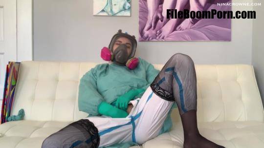 Nina Crowne - Masturbating in Protective Gear [FullHD/1080p/599.07 MB]