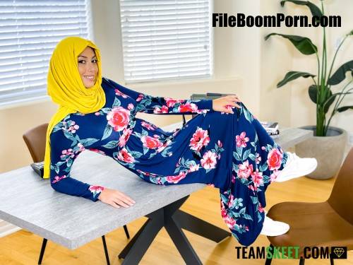 BratTamer, TeamSkeet: Lola Pearl, Ruby Moon - Hijab Brat Pays the Ultimate Price for Her Attitude! [SD/360p/252 MB]